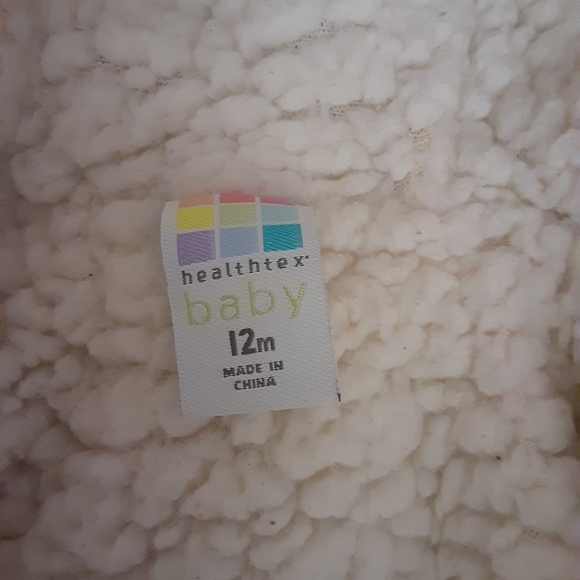 💕3 for 25💕 soft & adorable faux fur baby hoodie - Picture 7 of 9